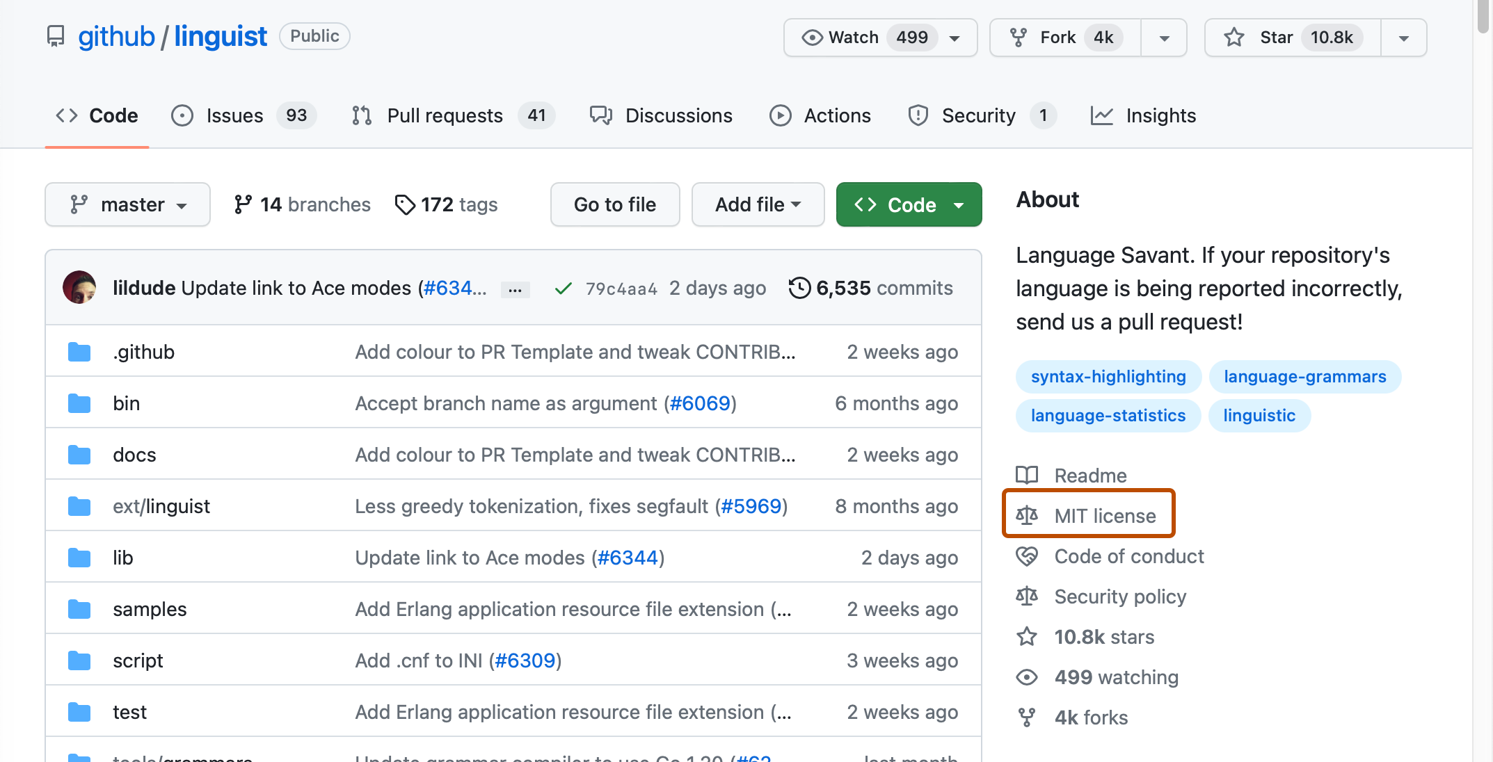 github-linguist/linguist 存储库主页的屏幕截图。 在右侧边栏中,“MIT 许可证”(前面是一个法律图标)以深橙色框出。